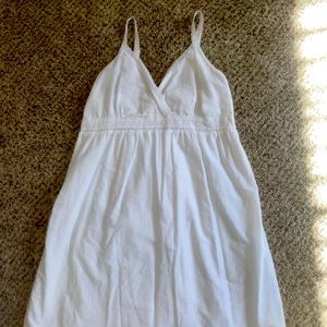 Call beautiful summer white dress. Size medium